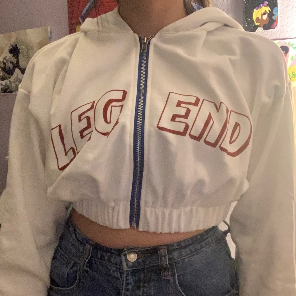 Adika cropped zip up